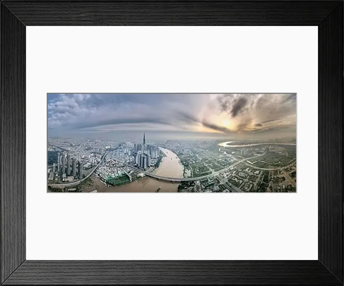 Framed Print : Ho Chi Minh City, Vietnam - October 27 Framed Print : Ho Chi Minh City, Vietnam - October 27