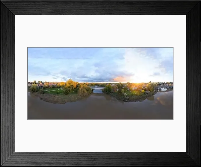 Framed Print : Aylesford, Kent, United Kingdom - October 26th Framed Print : Aylesford, Kent, United Kingdom - October 26th