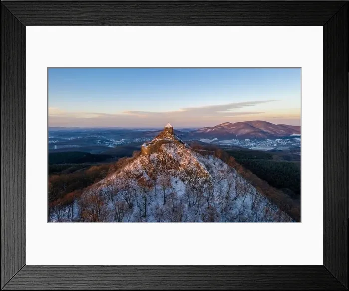 Framed Print : Salgo castle ruins in Hungary. Medieval fort ruins next to Salgobanya town Framed Print : Salgo castle ruins in Hungary. Medieval fort ruins next to Salgobanya town