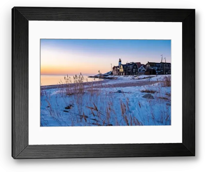 Framed Print : Urk Netherlands lighthouse during winter with snow covered coastline Framed Print : Urk Netherlands lighthouse during winter with snow covered coastline