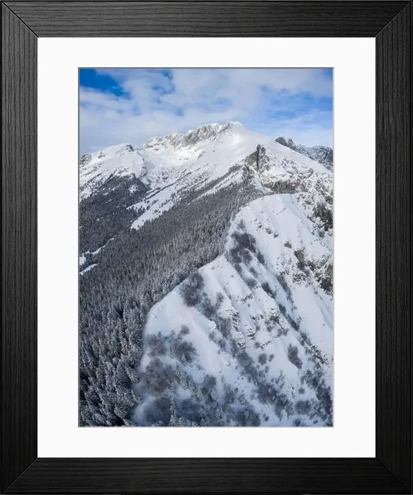 Framed Print : Monte Gulter and the Presolana massif in winter Framed Print : Monte Gulter and the Presolana massif in winter
