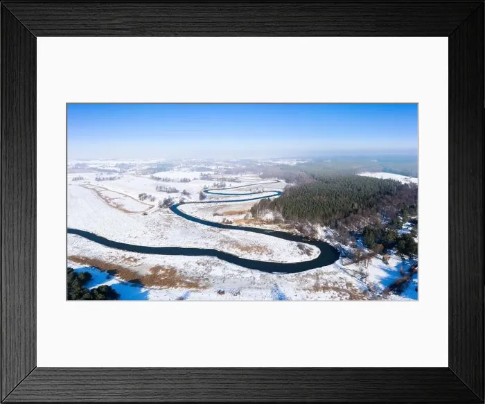 Framed Print : Winter in Warmia in north-eastern Poland. Łyna River Framed Print : Winter in Warmia in north-eastern Poland. Łyna River