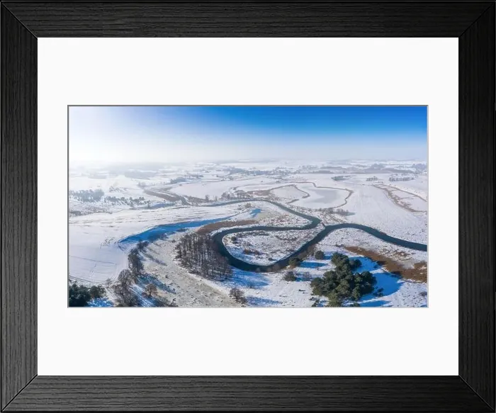 Framed Print : Winter in Warmia in north-eastern Poland. Łyna River Framed Print : Winter in Warmia in north-eastern Poland. Łyna River