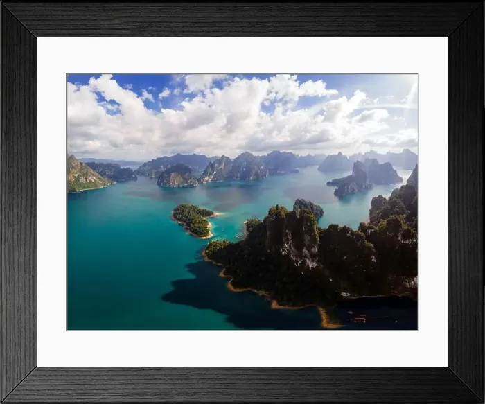 Framed Print : Khao Sok Thailand, Scenic mountains on the lake in Khao Sok National Park Framed Print : Khao Sok Thailand, Scenic mountains on the lake in Khao Sok National Park