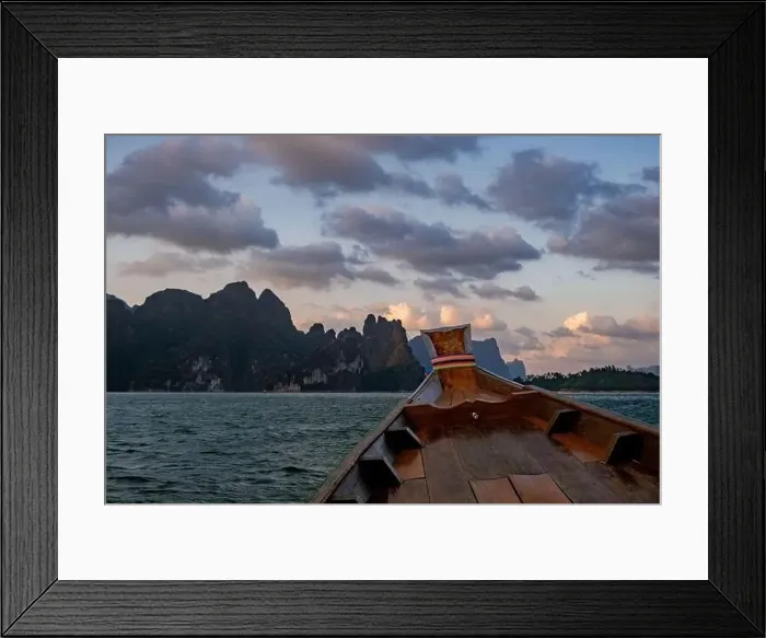 Framed Print : Khao Sok Thailand, Scenic mountains on the lake in Khao Sok National Park Framed Print : Khao Sok Thailand, Scenic mountains on the lake in Khao Sok National Park