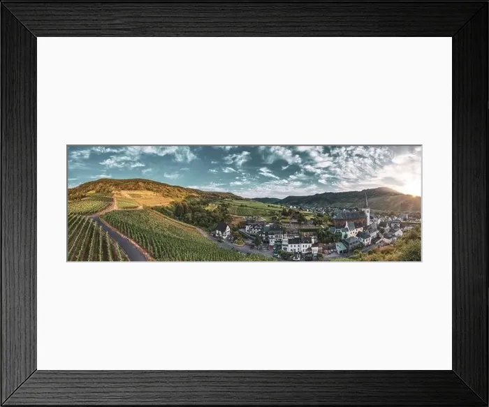 Framed Print : Panoramic view of the Moselle vineyards near Bruttig-Fankel Framed Print : Panoramic view of the Moselle vineyards near Bruttig-Fankel