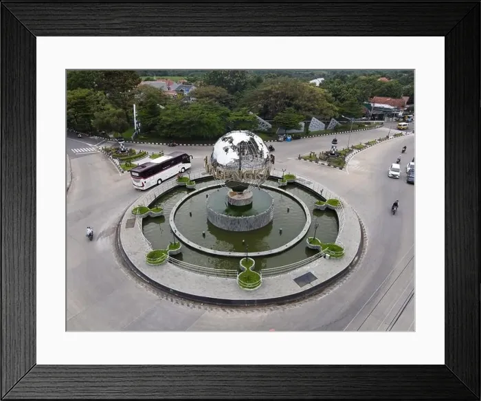 Framed Print : Aerial view of The monument almost similar to the Universal Studio Framed Print : Aerial view of The monument almost similar to the Universal Studio