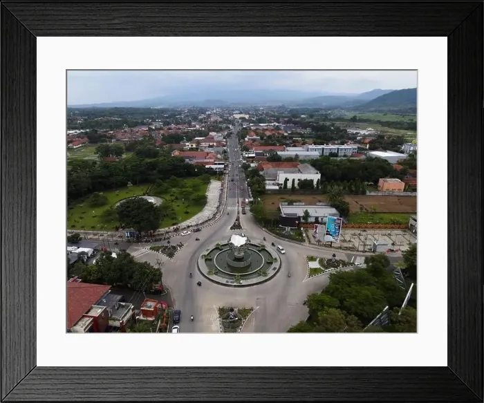 Framed Print : Aerial view of The monument almost similar to the Universal Studio Framed Print : Aerial view of The monument almost similar to the Universal Studio