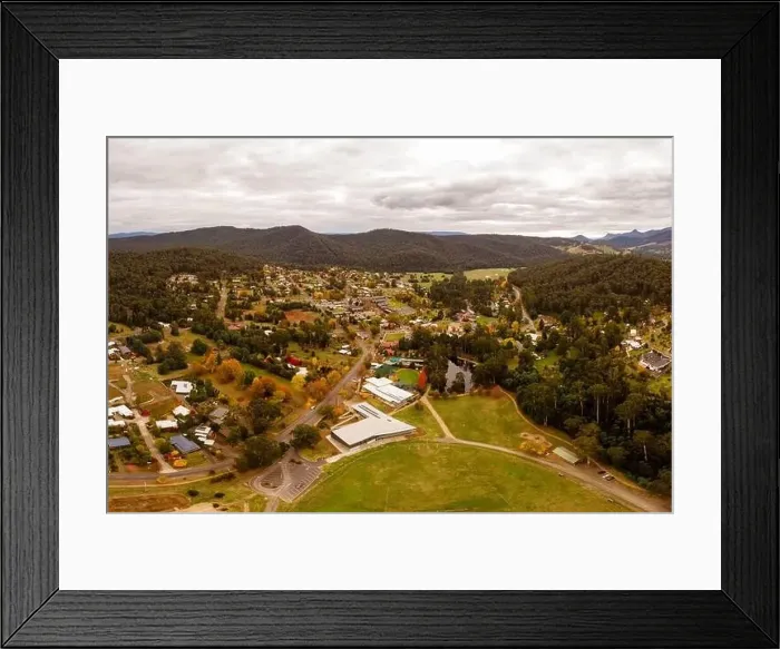 Framed Print : View Over Marysville in Australia Framed Print : View Over Marysville in Australia