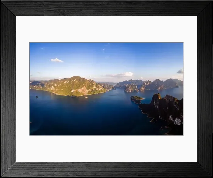 Framed Print : Khao Sok Thailand, Scenic mountains on the lake in Khao Sok National Park Framed Print : Khao Sok Thailand, Scenic mountains on the lake in Khao Sok National Park