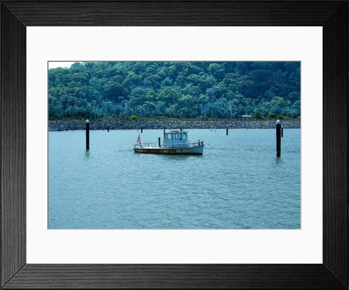 Framed Print : Hawkesbury River on Sydney Central Coast NSW Australia fishing boating wildlife boats yachts seafood restaurants with Framed Print : Hawkesbury River on Sydney Central Coast NSW Australia fishing boating wildlife boats yachts seafood restaurants with