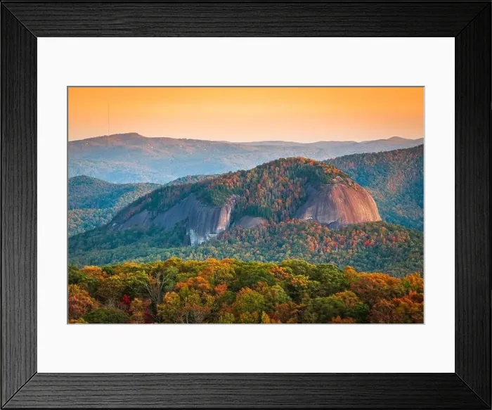Framed Print : Pisgah National Forest, North Carolina, USA at Looking Glass Rock during autumn season in the morning Framed Print : Pisgah National Forest, North Carolina, USA at Looking Glass Rock during autumn season in the morning