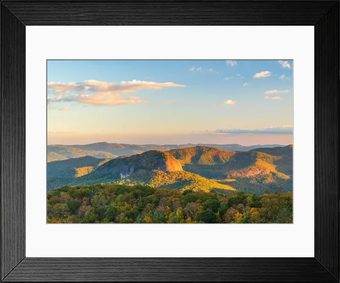 Framed Print : Pisgah National Forest, North Carolina, USA at Looking Glass Rock during autumn season in the morning Framed Print : Pisgah National Forest, North Carolina, USA at Looking Glass Rock during autumn season in the morning