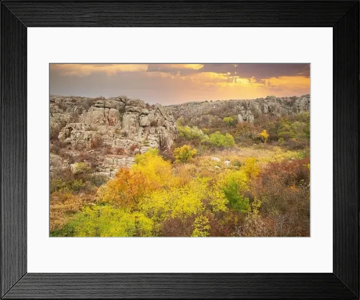 Framed Print : Aktovsky Canyon in Ukraine surrounded large stone boulders Framed Print : Aktovsky Canyon in Ukraine surrounded large stone boulders