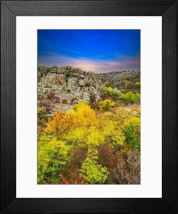 Framed Print : Aktovsky Canyon in Ukraine surrounded large stone boulders Framed Print : Aktovsky Canyon in Ukraine surrounded large stone boulders