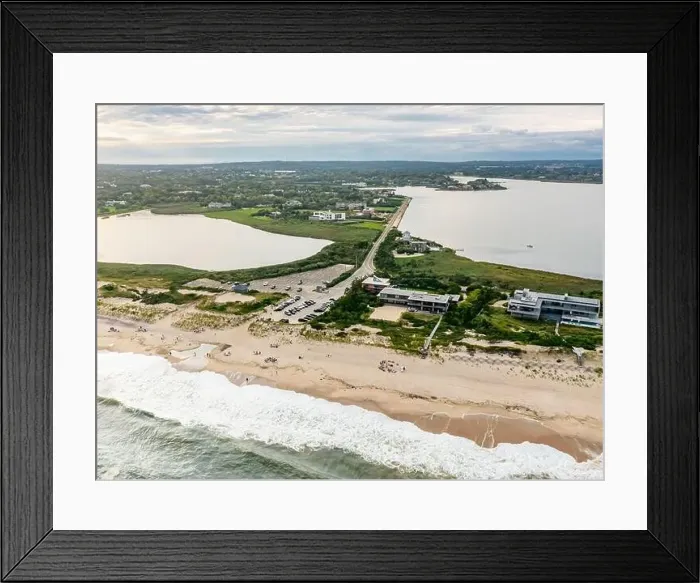 Framed Print : Ocean front homes on Flying Point Road, Water MIll, NY Framed Print : Ocean front homes on Flying Point Road, Water MIll, NY