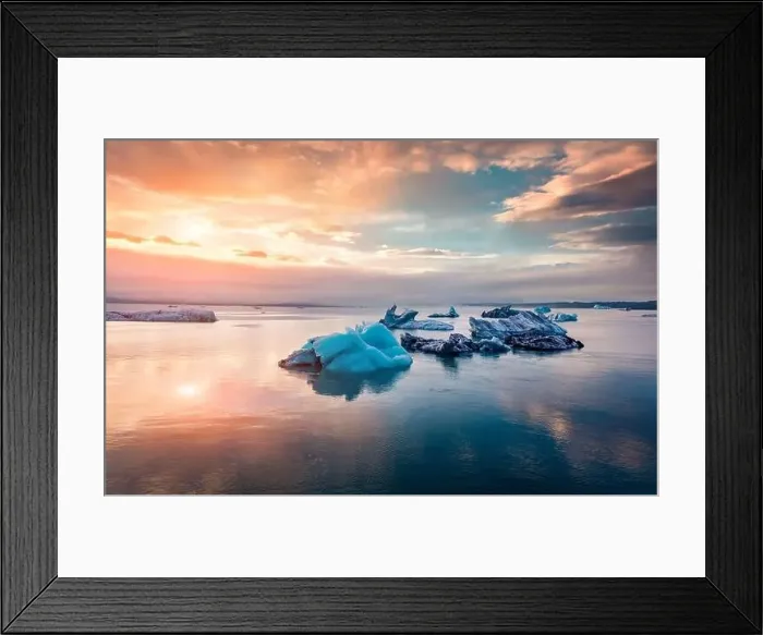 Framed Print : View from flying drone of floating of blue icebergs in Jokulsarlon Glacier Lagoon Framed Print : View from flying drone of floating of blue icebergs in Jokulsarlon Glacier Lagoon