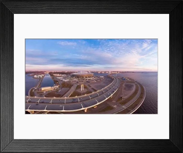 Framed Print : 08 may 2019, St. PETERSBURG Russia Framed Print : 08 may 2019, St. PETERSBURG Russia