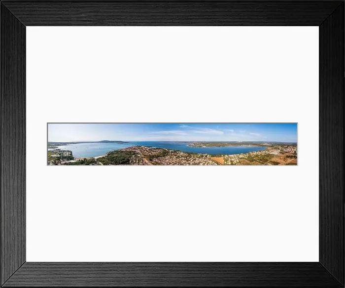 Framed Print : Panoramic in Balaruc les Bains, in Languedoc, Occitanie, France Framed Print : Panoramic in Balaruc les Bains, in Languedoc, Occitanie, France