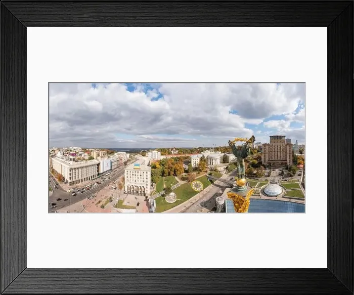 Framed Print : Kyiv, Ukraine - October 6, 2021: Independence Monument in Kyiv. View from drone Framed Print : Kyiv, Ukraine - October 6, 2021: Independence Monument in Kyiv. View from drone