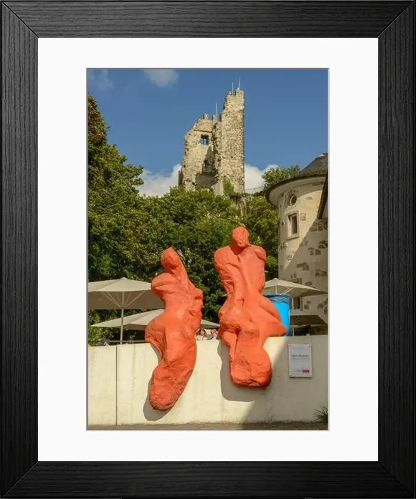 Framed Print : Königswinter, Germany - 20 September 2021: Drachenfels ruin and restaurant over Königswinter on Germany Framed Print : Königswinter, Germany - 20 September 2021: Drachenfels ruin and restaurant over Königswinter on Germany