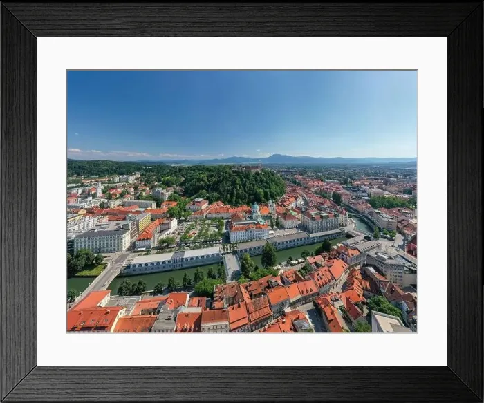 Framed Print : Ljubljana old town in Slovenia Framed Print : Ljubljana old town in Slovenia