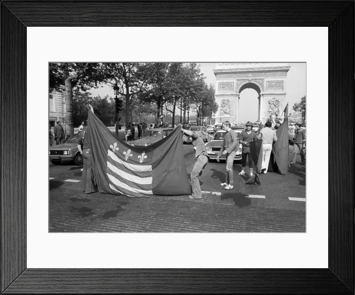 Framed Print : A procession of Beziers fans on the occasion of the victory in the rugby club championship Framed Print : A procession of Beziers fans on the occasion of the victory in the rugby club championship