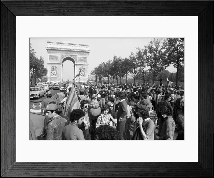 Framed Print : A procession of Beziers fans on the occasion of the victory in the rugby club championship Framed Print : A procession of Beziers fans on the occasion of the victory in the rugby club championship