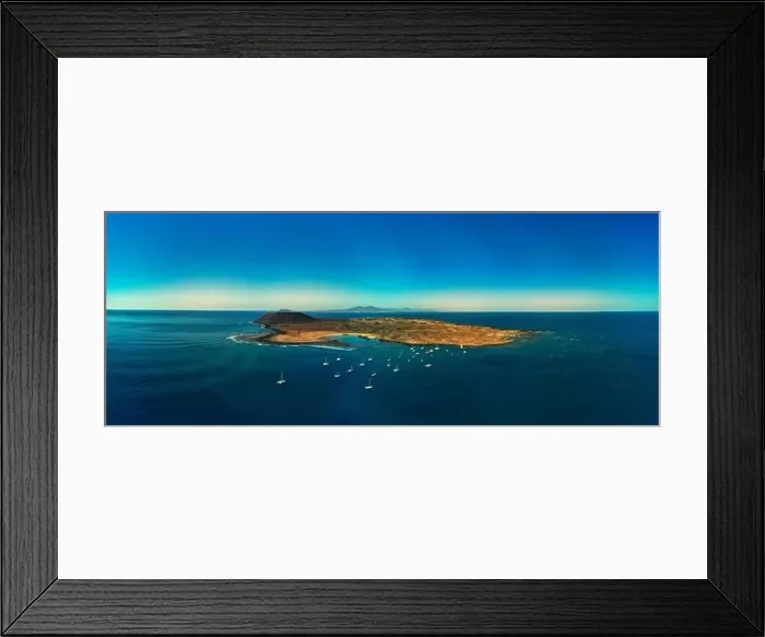 Framed Print : Beautiful panoramic view over Isla de Lobos Fuerteventura Canary Islands Spain Framed Print : Beautiful panoramic view over Isla de Lobos Fuerteventura Canary Islands Spain