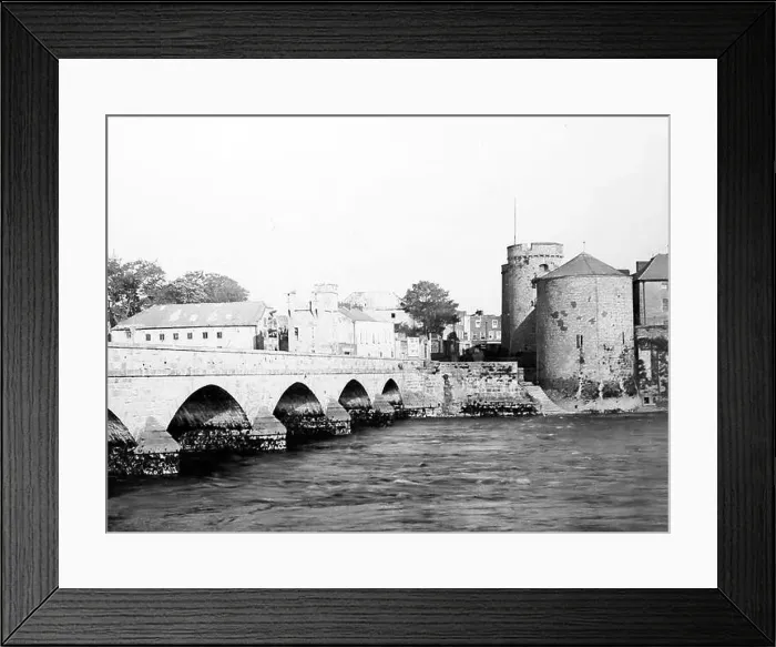 Framed Print : King John's Castle, Limerick, Ireland, Victoria period Framed Print : King John's Castle, Limerick, Ireland, Victoria period