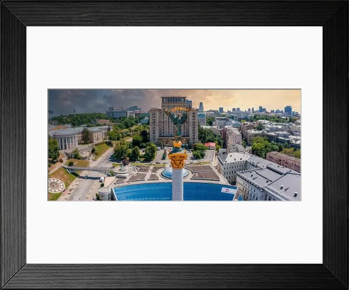 Framed Print : Aerial view of the Kyiv Ukraine above Maidan Nezalezhnosti Independence Monument Framed Print : Aerial view of the Kyiv Ukraine above Maidan Nezalezhnosti Independence Monument