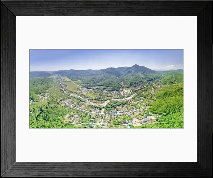 Framed Print : The mountain village of Mikhailovsky Pass Framed Print : The mountain village of Mikhailovsky Pass