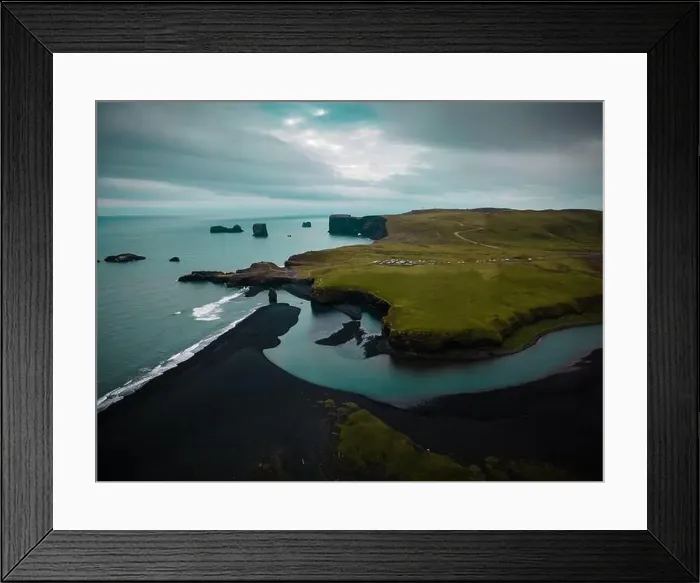 Framed Print : Reynisfjara Black Sand Beach Framed Print : Reynisfjara Black Sand Beach