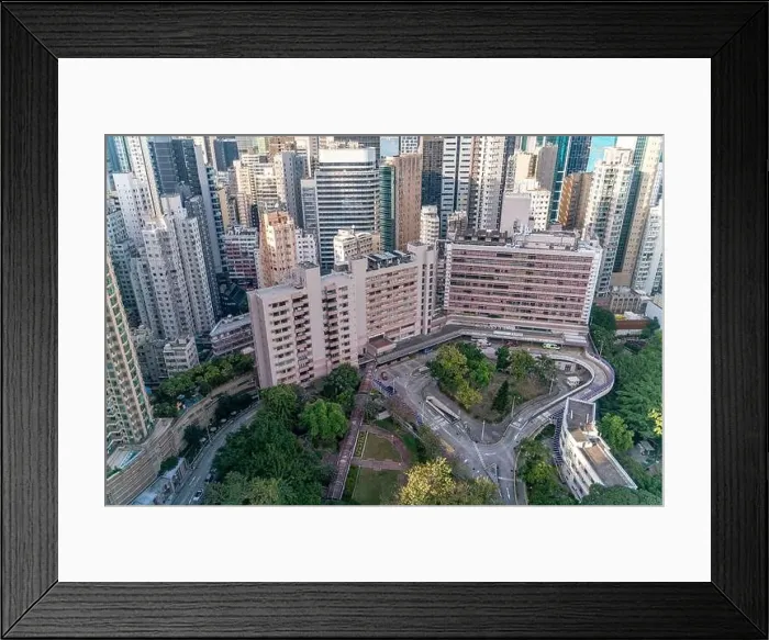 Framed Print : The amazing view of Hong-Kong cityscape full of skyscrapers from the rooftop Framed Print : The amazing view of Hong-Kong cityscape full of skyscrapers from the rooftop