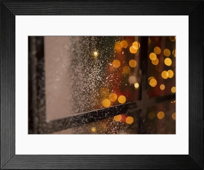 Framed Print : Bokeh effect on window with snow Framed Print : Bokeh effect on window with snow
