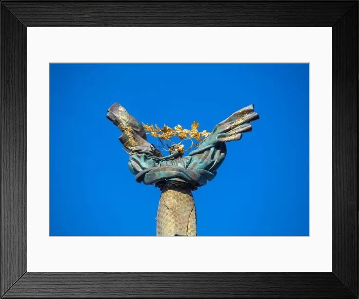 Framed Print : Kyiv, Ukraine - October 6, 2021: Independence Monument in Kyiv. View from drone Framed Print : Kyiv, Ukraine - October 6, 2021: Independence Monument in Kyiv. View from drone