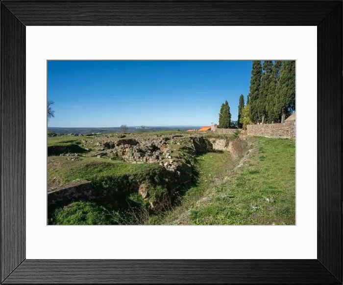 Framed Print : Almeida, Portugal - november 7 2022 - Ruins of Castle in the hsitoris town of Almeida Framed Print : Almeida, Portugal - november 7 2022 - Ruins of Castle in the hsitoris town of Almeida