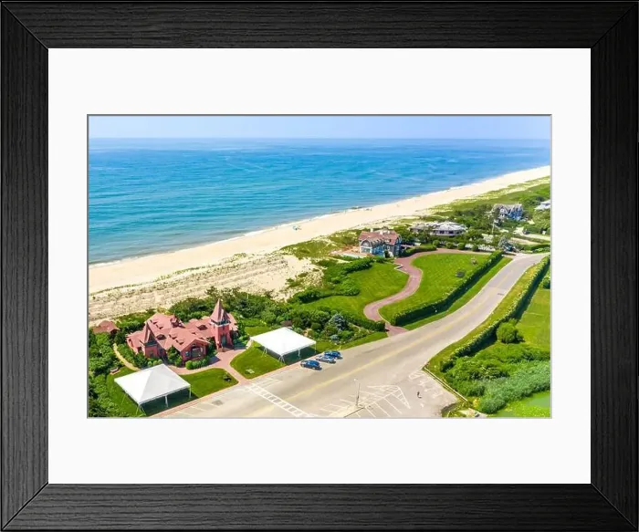 Framed Print : Aerial view of Gin Lane and area in Southampton, NY Framed Print : Aerial view of Gin Lane and area in Southampton, NY