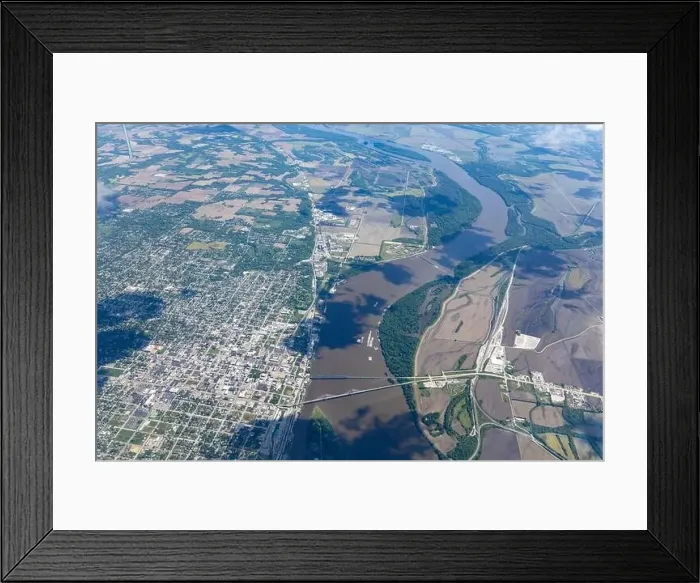 Framed Print : Aerial view of Mississippi River at Quincy, Illinois Framed Print : Aerial view of Mississippi River at Quincy, Illinois