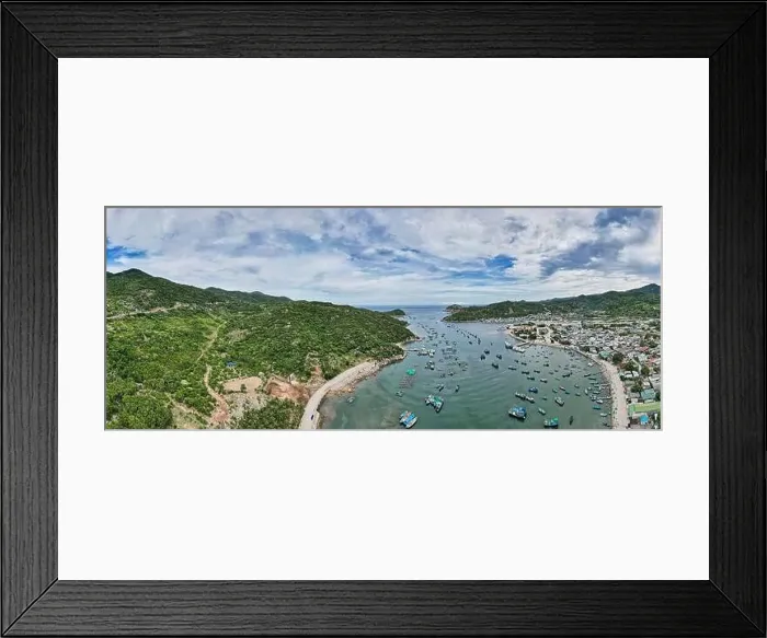 Framed Print : May 27, 2022: Scenery of Vinh Hy Bay Framed Print : May 27, 2022: Scenery of Vinh Hy Bay