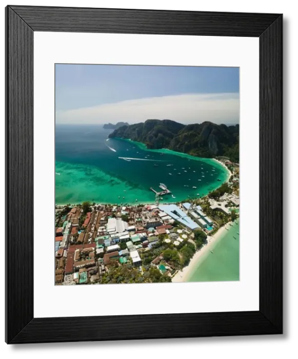 Framed Print : Many boats sailing the turquoise waters of Koh Phi Phi Don, Thailand Framed Print : Many boats sailing the turquoise waters of Koh Phi Phi Don, Thailand