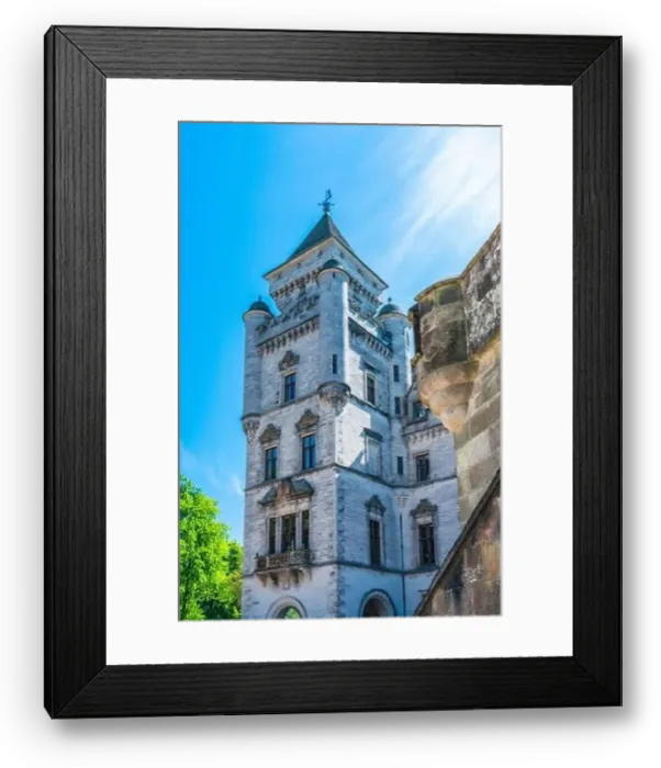 Framed Print : Dunrobin Castle and Gardens, NC500, Scotland, UK Framed Print : Dunrobin Castle and Gardens, NC500, Scotland, UK
