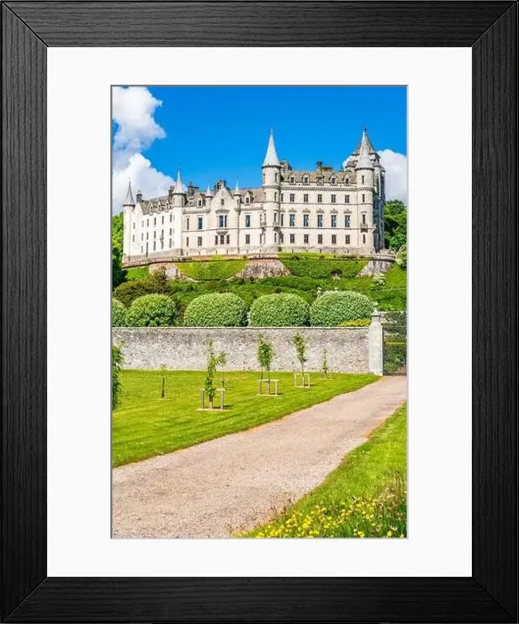 Framed Print : Dunrobin Castle and Gardens, NC500, Scotland, UK