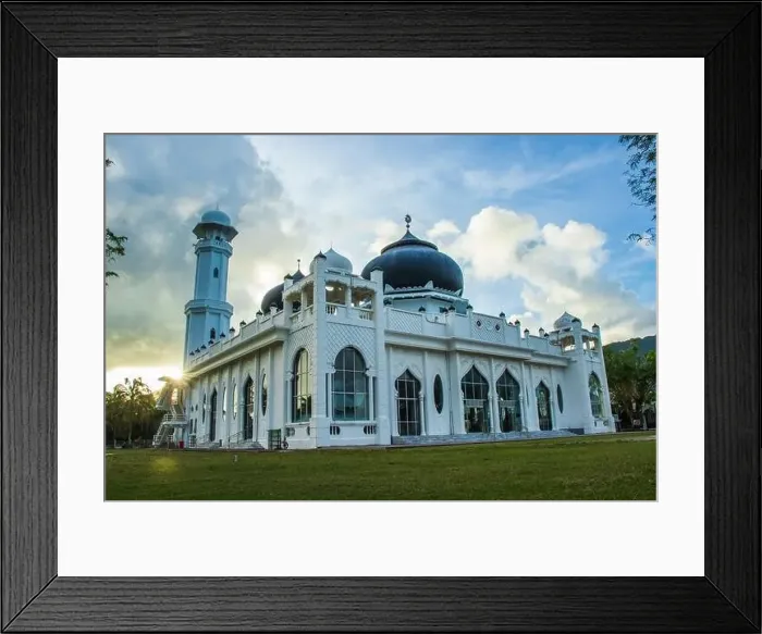 Framed Print : Photo of the Rahmatullah Lampuuk Mosque, a mosque left by the Tsunami in Aceh, Indonesia Framed Print : Photo of the Rahmatullah Lampuuk Mosque, a mosque left by the Tsunami in Aceh, Indonesia