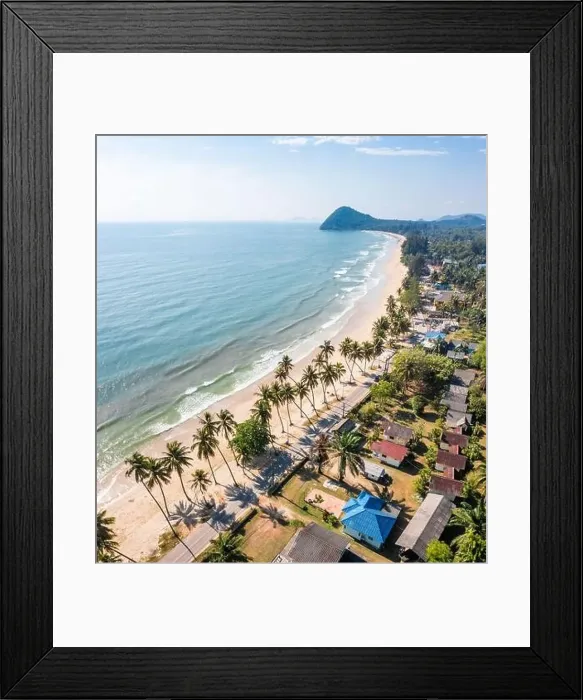 Framed Print : Running Bull Beach or Hat Thung Wua Laen in Chumphon, Thailand