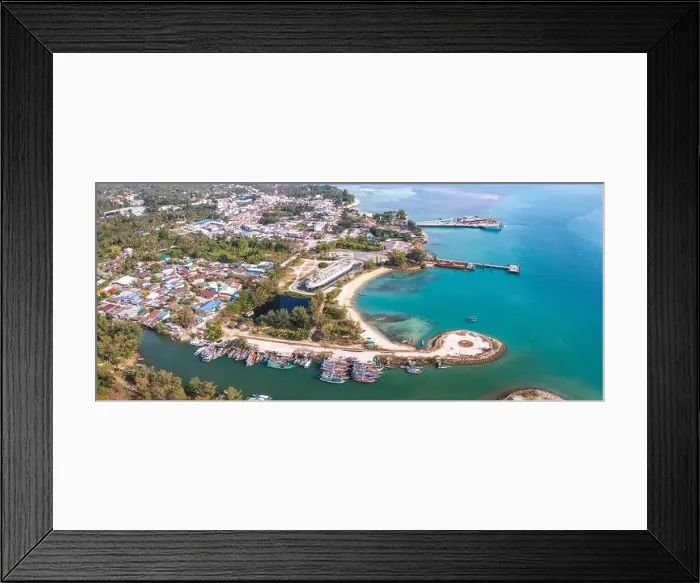Framed Print : Aerial view of Thong Sala pier, boat and koh Tae Nai in koh Phangan, Thailand Framed Print : Aerial view of Thong Sala pier, boat and koh Tae Nai in koh Phangan, Thailand
