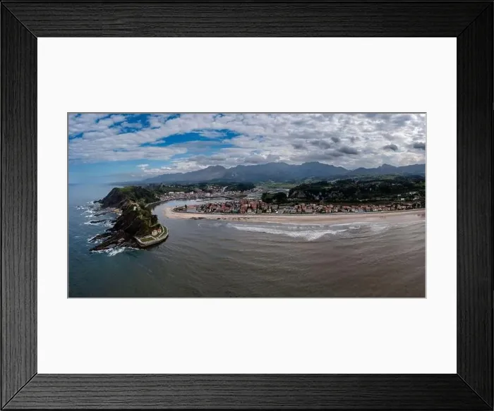 Framed Print : Rbadesella Framed Print : Rbadesella