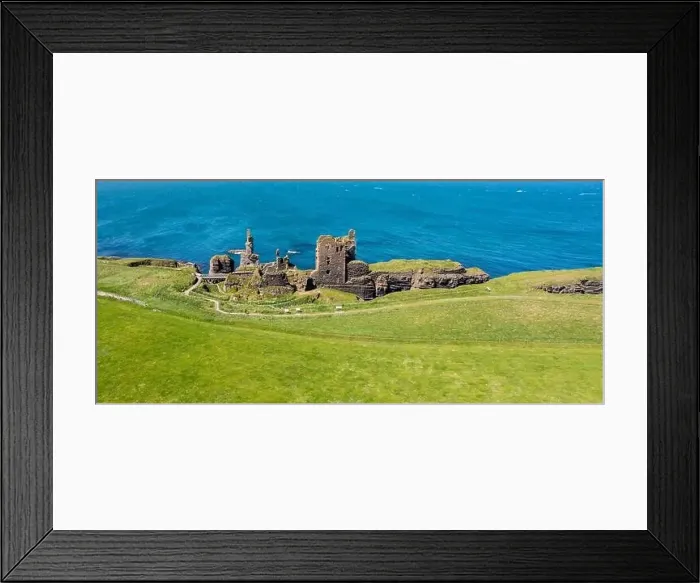 Framed Print : Panorama drone view of the Caithness coast and the ruins of the historic Castle Sinclair Girnigoe Framed Print : Panorama drone view of the Caithness coast and the ruins of the historic Castle Sinclair Girnigoe