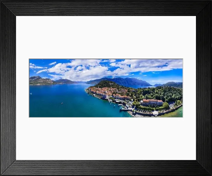 Framed Print : One of the most beautiful lakes of Italy - Lago di Como Framed Print : One of the most beautiful lakes of Italy - Lago di Como