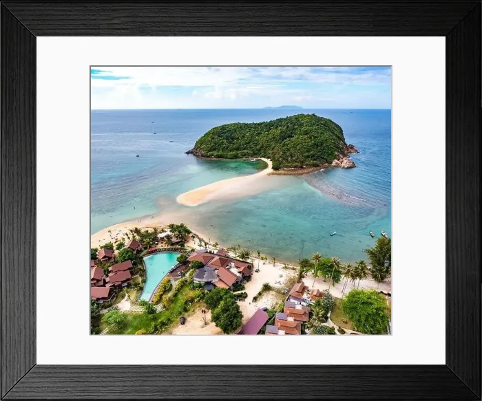 Framed Print : Aerial view of Mae Haad beach in koh Phangan, Surat Thani, Thailand Framed Print : Aerial view of Mae Haad beach in koh Phangan, Surat Thani, Thailand
